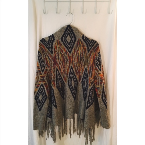 Boho fringe knit sweater - Picture 2 of 3